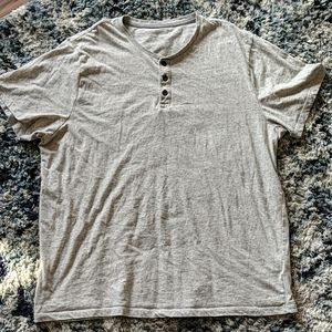 NWOT Old Navy men's soft washed shirt